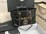 Chanel large Shopping bag black lambskin 33cm - 1