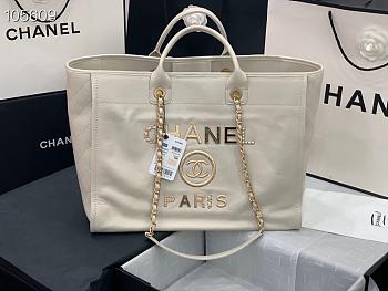 Chanel large Shopping bag white lambskin 40cm
