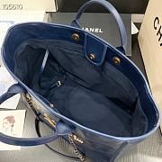 Chanel large Shopping bag blue lambskin 40cm - 5