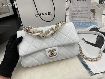 Chanel Small Flap Bag Large Chain White Lambskin AS1353 size 16x24x6 cm
