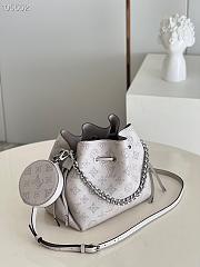 LV Bella mahina gris souris M58791 19cm - 6