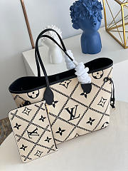 LV Neverfull MM stitched motif creme M46039 31cm - 4