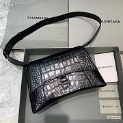 Balenciaga Hourglass crocodile leather shoulder bag in black 12801180 29cm - 1