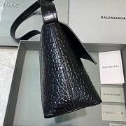 Balenciaga Hourglass crocodile leather shoulder bag in black 12801180 29cm - 4