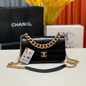 Chanel Cosmopolite flap bag black 91864 24cm