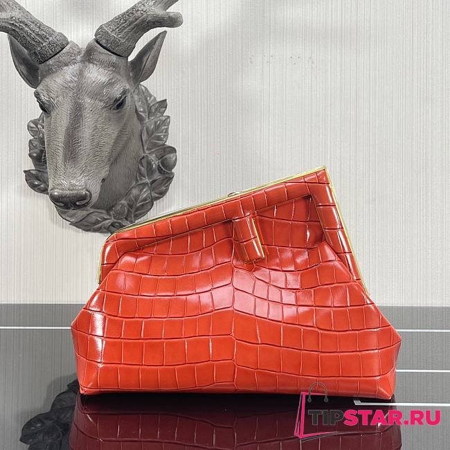 Fendi first small crocodile leather red 2217 26cm - 1