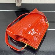 Fendi first small crocodile leather red 2217 32.5cm - 4