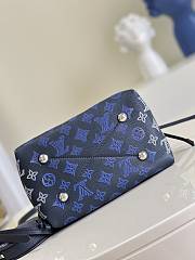 Louis Vuitton BELLA blue  - M57201 - 19 x 22 x 14 cm - 3