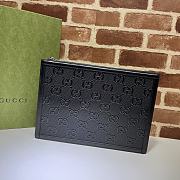 Gucci Black GG embossed leather pouch - 646449 - 34x24x4cm - 1
