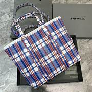 BALENCIAGA BARBES LARGE EAST-WEST SHOPPER BAG CHECK PRINTED IN BLUE - 671405 - 1