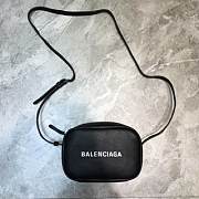 BALENCIAGA WOMEN'S EVERYDAY SMALL CAMERA BAG IN BLACK - 608654 - 20cm - 1