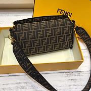 FENDI Baguette Brown fabric bag - 8BR600 - 15x6x27cm - 4