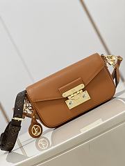 LV SWING BROWN - M20393 - 24x15x6cm - 3