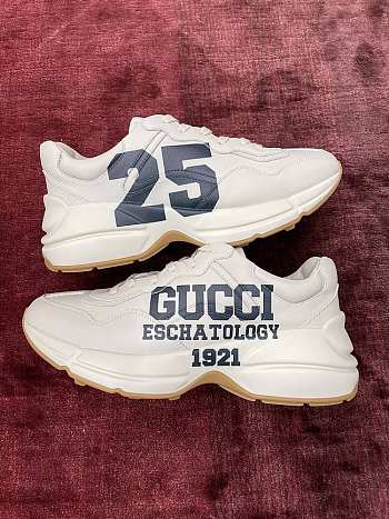 Gucci shoes 25