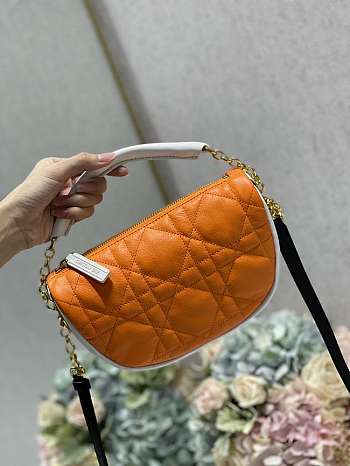 Dior Small Vibe Hobo Bag Lambskin Orange - M7200 - 20×15×7cm