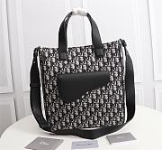 SADDLE TOTE BAG WITH SHOULDER STRAP Beige and Black Dior Oblique Jacquard - 1ADSH1 - 1
