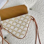 TRIANGLE BAG IN TRIOMPHE CANVAS WITH CELINE PRINT WHITE - 195902 - 3