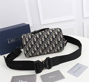 DIOR LINGOT 22 BAG Beige and Black Dior Oblique Jacquard - 1ADPO2