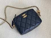 Chanel shoulder black bag - 14x18x4cm - 3