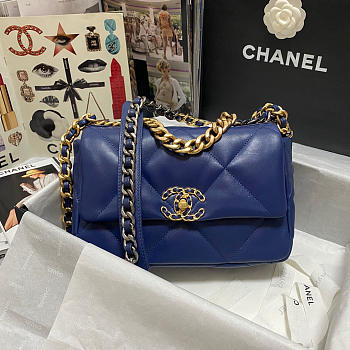 Chanel 19 handbag calfskin in dark blue - 26×16×9cm