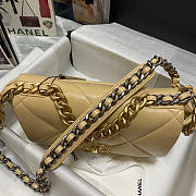 Chanel 19 handbag calfskin in yellow - 26×16×9cm - 2