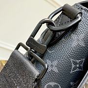 LV SAUMUR MESSENGER BLACK - M45911 - 30x23x11cm - 5