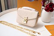 LV MICRO MÉTIS BEIGE CLAIR - M81390 -  14x11x3.5cm - 1