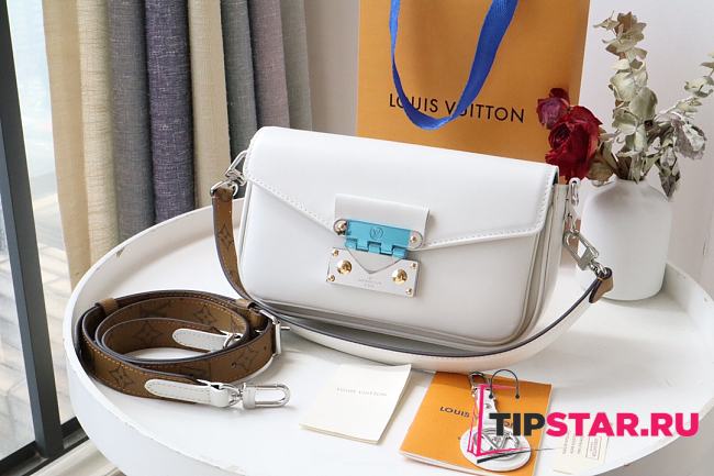 LV SWING BLANC - M20395 - 24x15x6cm - 1