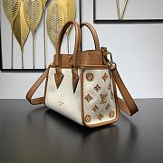 Louis Vuitton LV On My Side PM M59905 - 3