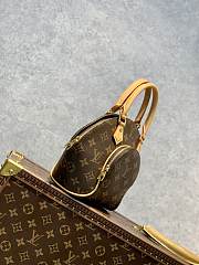 LV ELLIPSE BB BROWN - M20752 - 22.5x19.5x10cm - 4