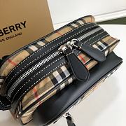 Burberry Vintage Check and Leather Crossbody Bag Archive Beige - 22.5×14.5×8cm - 3