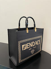 Fendi Sunshine Medium Fendace Printed black leather Logo shopper - 8BH386 - 35x17x31cm - 4