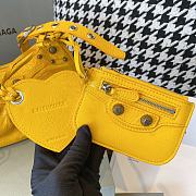 BALENCIAGA LE CAGOLE XS IN YELLOW SHOULDER BAG CROCODILE EMBOSSED - 26×7×16cm  - 5