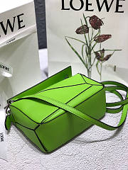 Loewe Puzzle bag in classic calfskin green - 18x12.5x8cm - 3