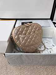 Chanel Heart Bag Lambskin Gold - AS3191 - 18x17x6.5cm - 5