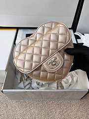 Chanel Heart Bag Lambskin Gold - AS3191 - 18x17x6.5cm - 3