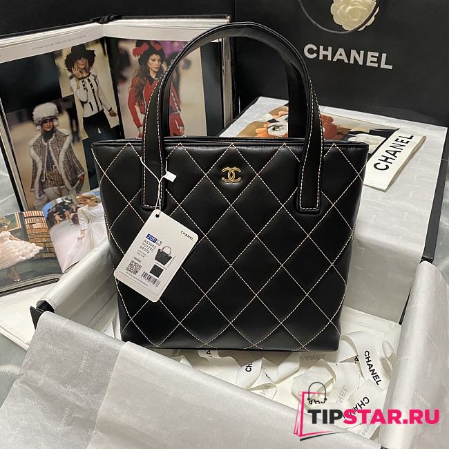 Chanel Tiffany AS3045 Black Size 23x24x9cm - 1
