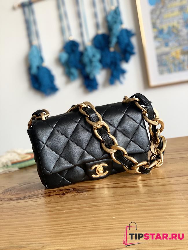 Chanel Flap Bag 3214 Black Size 17x21x6cm - 1