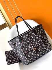 Louis Vuitton Buci Box black MM bag size 32x28x14 cm - 6