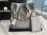 Chanel 22 Large Handbag Grey Calfskin AS3262 Size 48x45x10 cm - 2