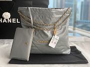 Chanel 22 Medium Handbag Grey Calfskin AS3261 Size 39x42x8 cm - 3