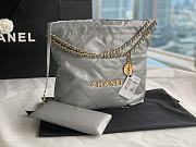 Chanel 22 Small Handbag Grey Calfskin AS3260 Size 35x37x7 cm - 4