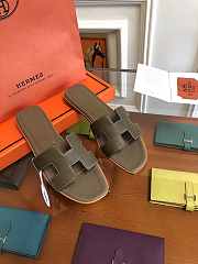 Hermes Slippers Dark Brown - 3