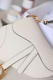 Dior Mini Saddle Bag White Grained Leather M0447 Size 21x18x5cm - 6