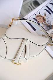 Dior Mini Saddle Bag White Grained Leather M0447 Size 21x18x5cm - 4