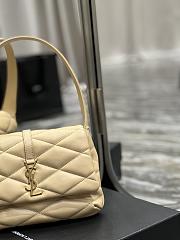YSL Le 57 Hobo Bag In Quilted Lambskin Cream 698567 Size 24×18×5.5cm - 3