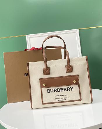 Burberry Two-tone Small Freya Tote Natural/Tan Size 33cm