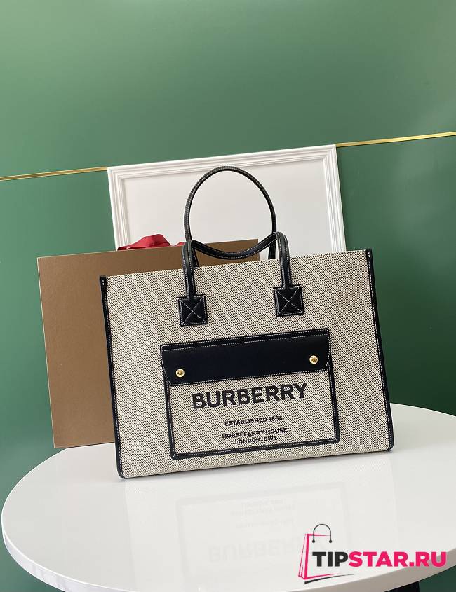 Burberry Two-tone Medium Freya Tote Black Size 40cm - 1