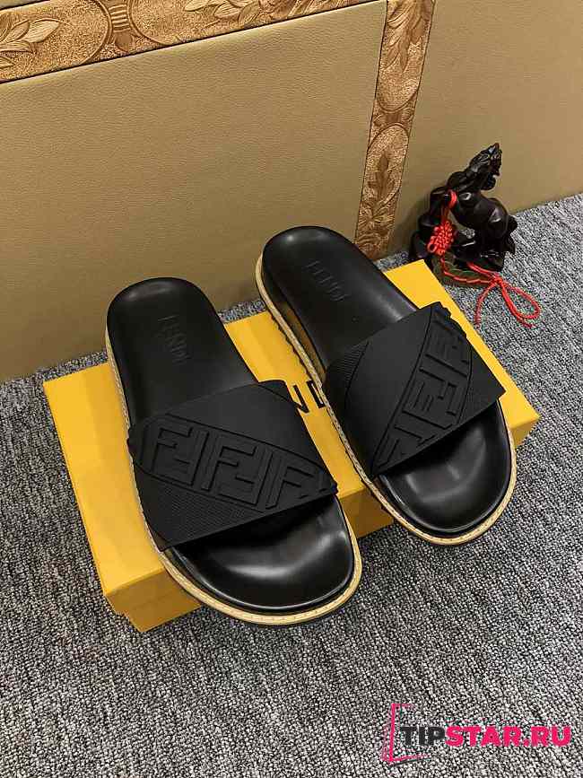 Fendi Slippers 002 - 1