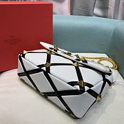 Valentino Garavani Large Roman Stud White/Black 30x20x12 cm - 3